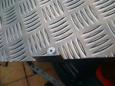 [Porta bote] - support moteur avant Image019