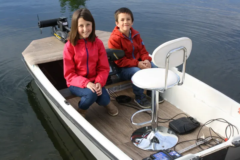 mon petit bateau pour l'eau douce Img_7011