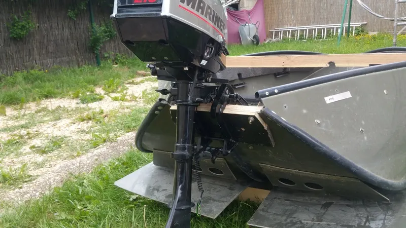 Tableau moteur 2.5 hp 2t pour Porta bote 20180510